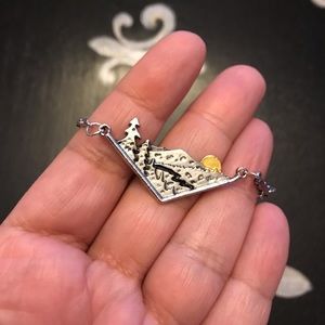 5/$30🌲forest necklace geometric layered hammered look